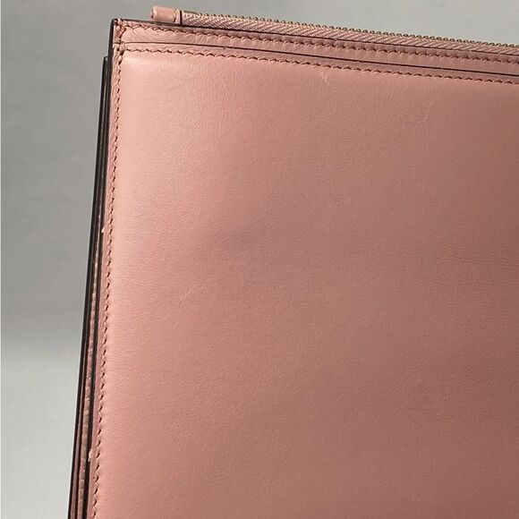 Salvatore Ferragamo Trifolio Pink Shoulder Bag - Picture 13 of 16